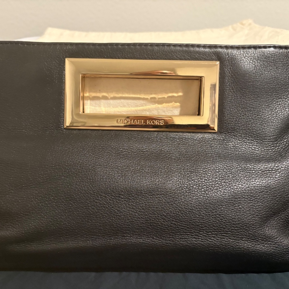 Michael Kors Black Leather Clutch Bag - Picture 3 of 10